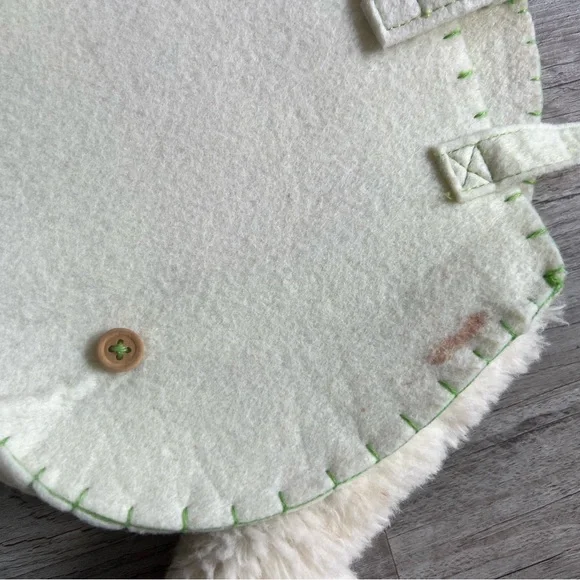 Pottery Barn Green Bunny Easter Kids Chair Backs - Picture 3 of 5